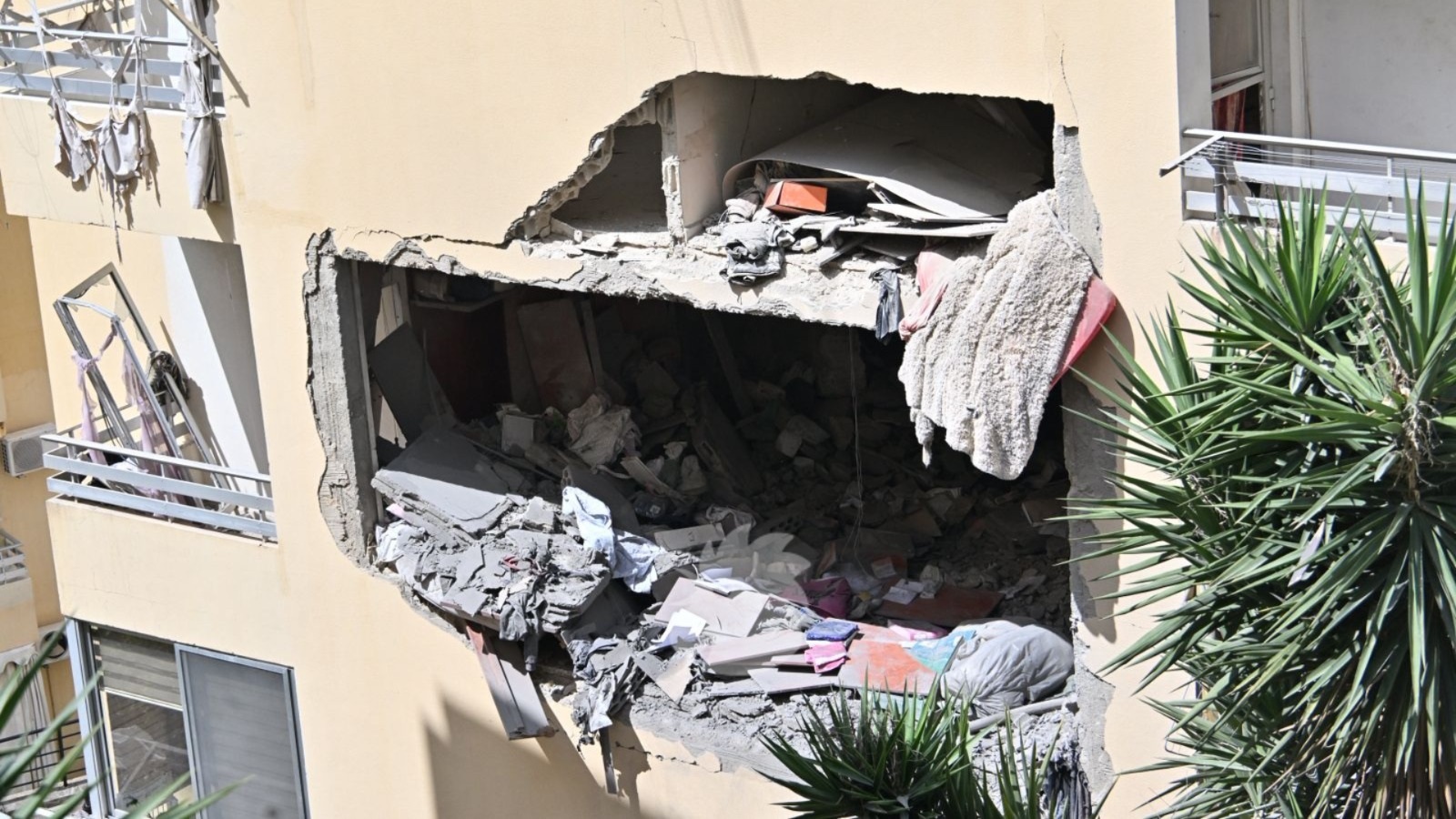 بيان لقيادة الجيش حول الاستهداف الإسرائيلي لشقة في عين سعادة... هذه تفاصيله